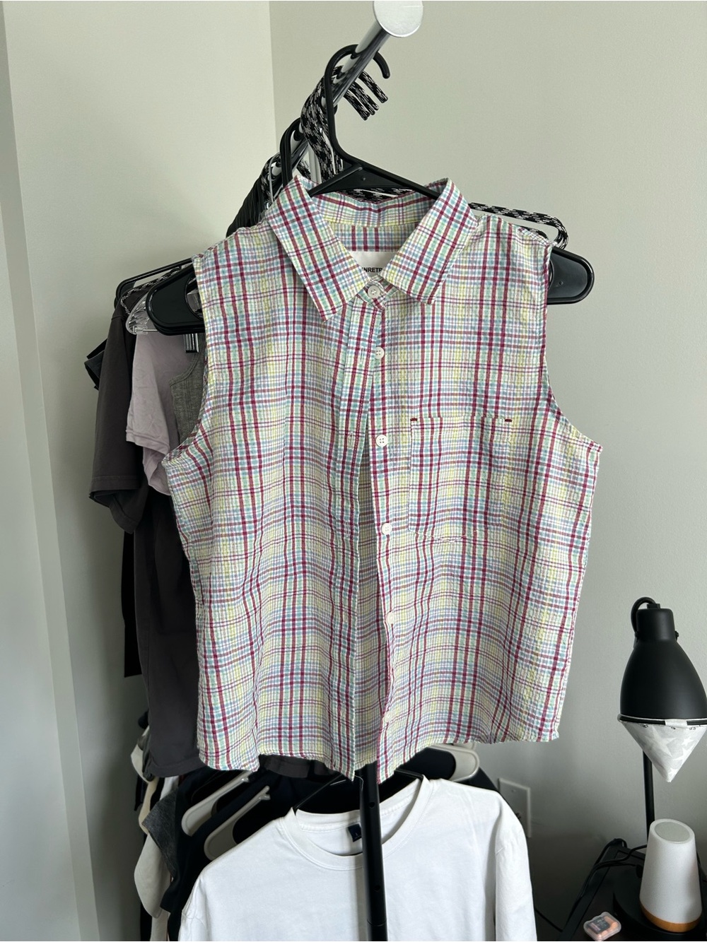 Sleeveless Plaid Button-Front Shirt - White Multi